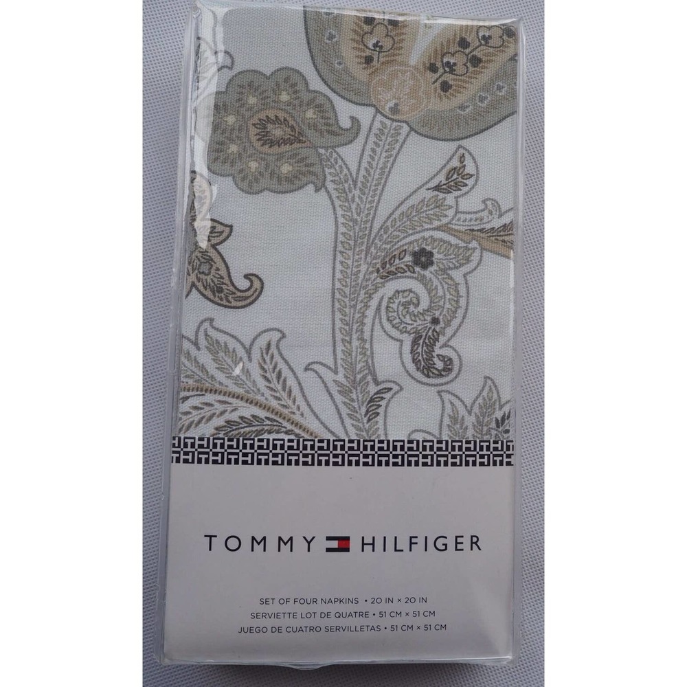 Tommy Hilfiger Set Of 4 Napkins size 20" x 20" 100% cotton Brand New in Sealed P
